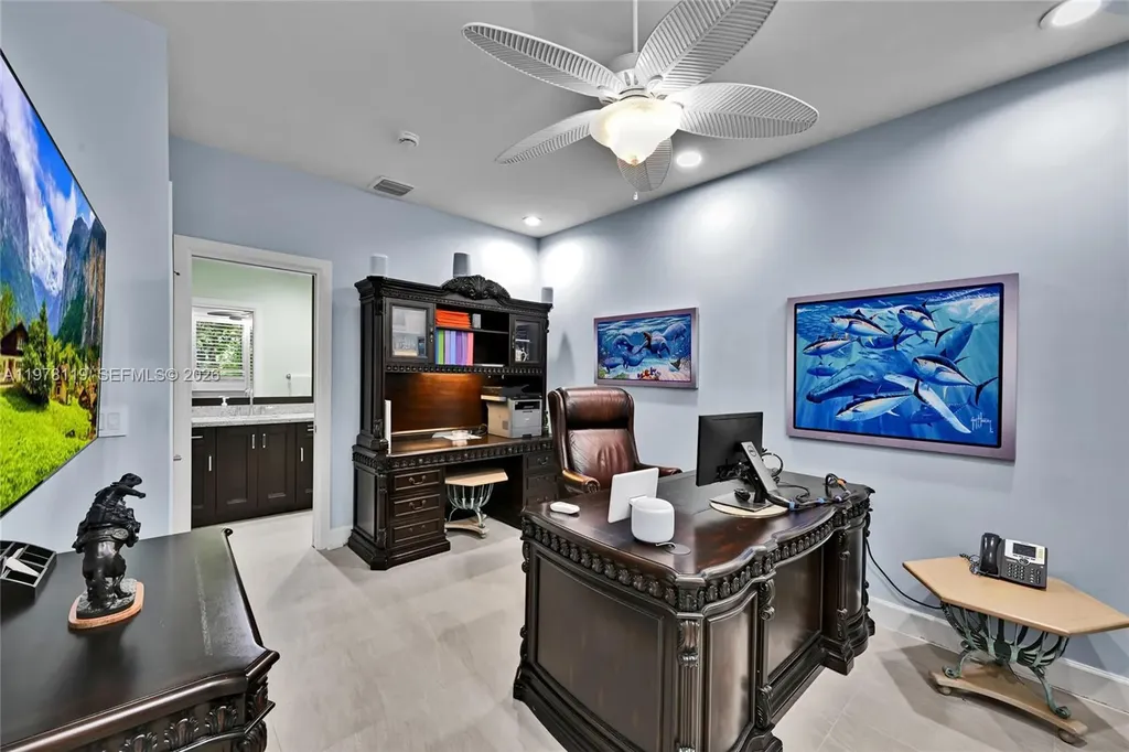 346 Elm Street Hollywood FL 33019