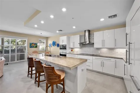 346 Elm Street Hollywood FL 33019