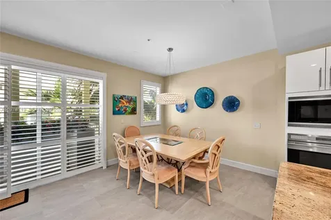 346 Elm Street Hollywood FL 33019