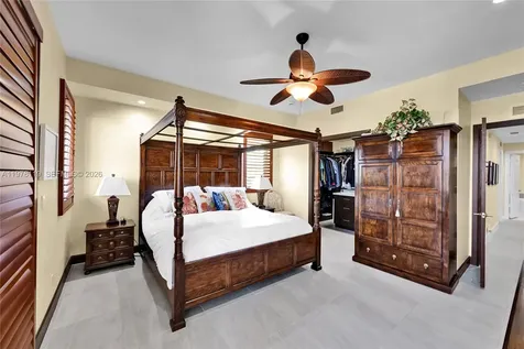 346 Elm Street Hollywood FL 33019