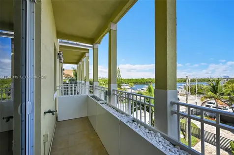 346 Elm Street Hollywood FL 33019