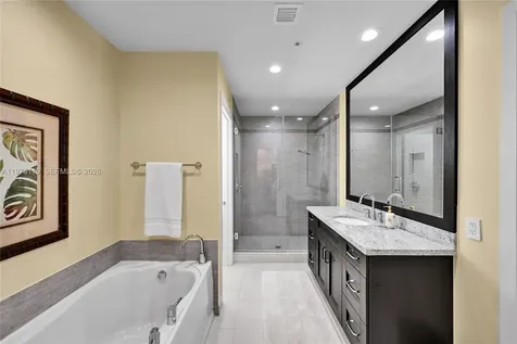 346 Elm Street Hollywood FL 33019