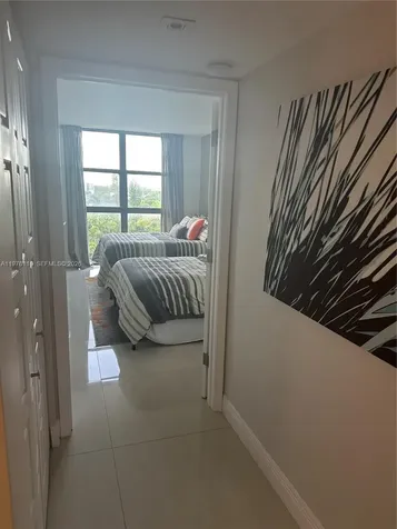 1000 Quayside Terrace Miami FL 33138