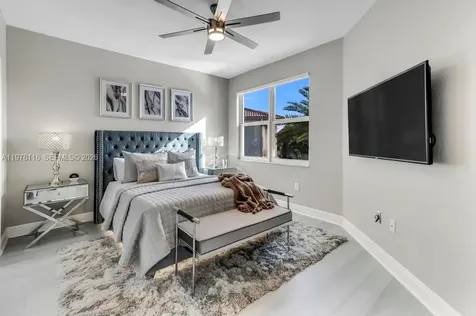4724 SW 195th Way Miramar FL 33029