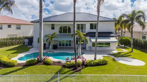 4724 SW 195th Way Miramar FL 33029