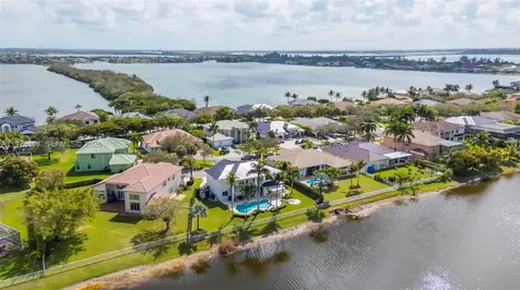 4724 SW 195th Way Miramar FL 33029