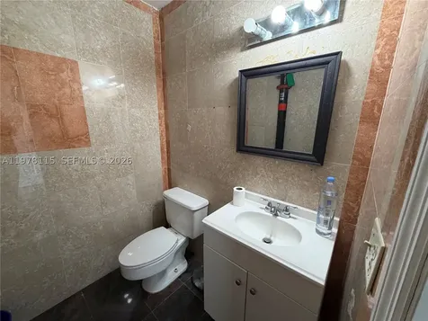 6850 NW 77th Court Medley FL 33166