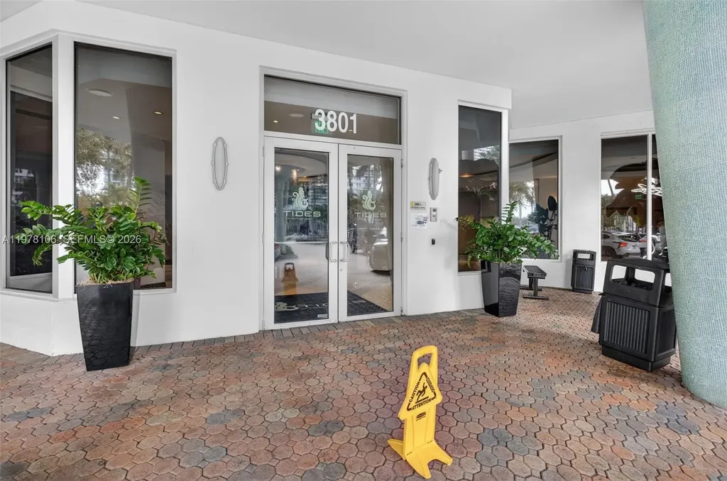 3801 S Ocean Drive Hollywood FL 33019