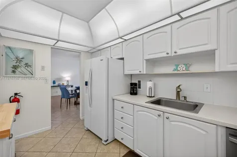 3801 S Ocean Drive Hollywood FL 33019