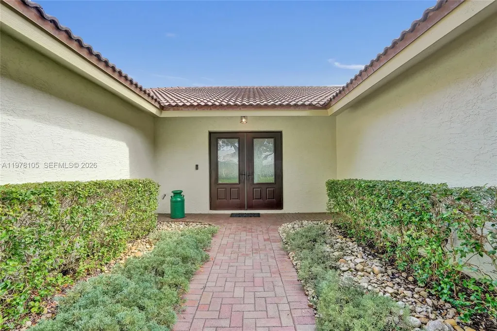 5093 NW 86th Way Coral Springs FL 33067