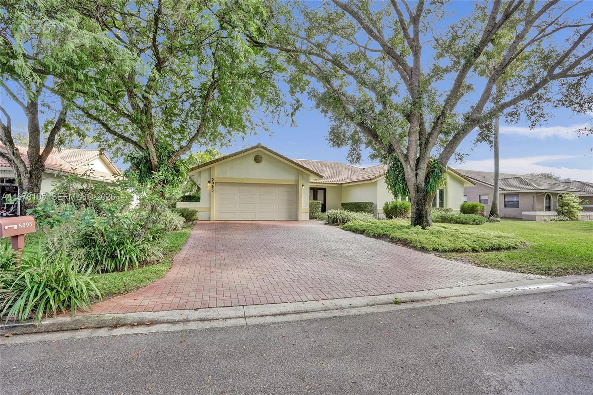 5093 NW 86th Way Coral Springs FL 33067