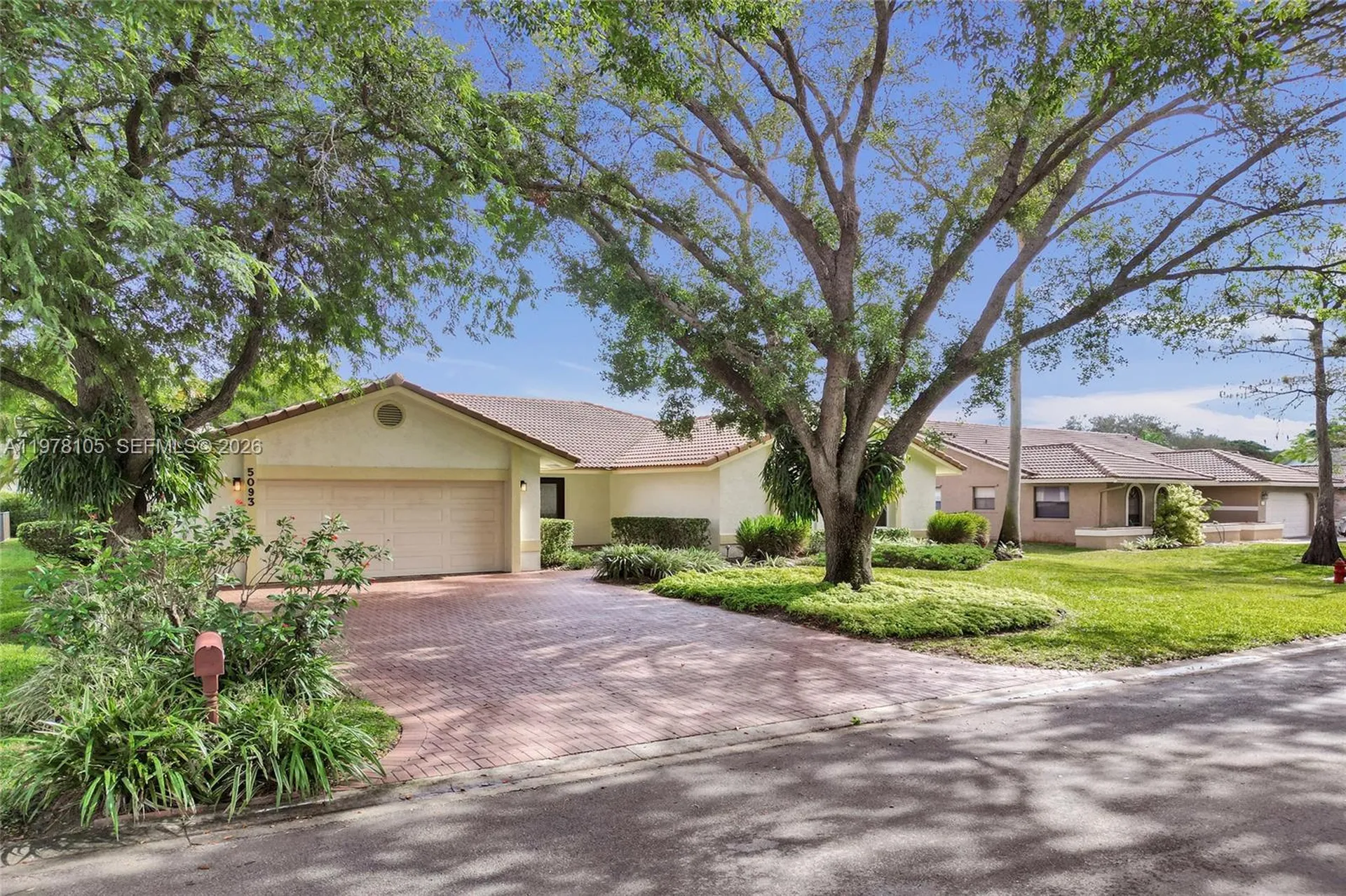 5093 NW 86th Way Coral Springs FL 33067