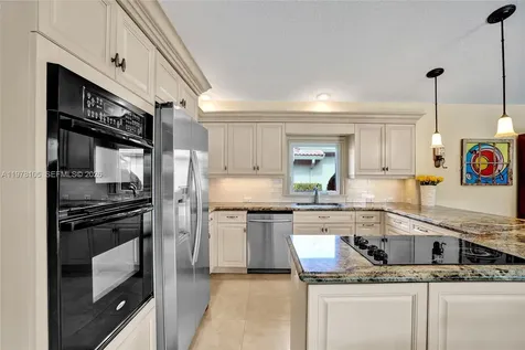 5093 NW 86th Way Coral Springs FL 33067
