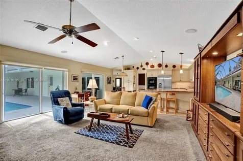 5093 NW 86th Way Coral Springs FL 33067