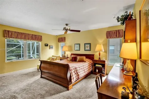 5093 NW 86th Way Coral Springs FL 33067