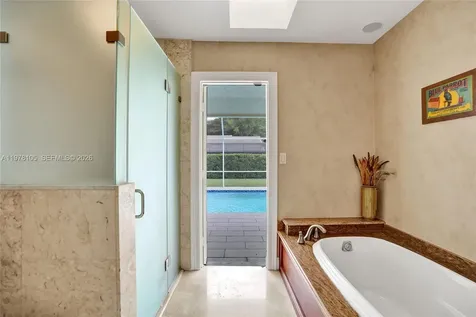 5093 NW 86th Way Coral Springs FL 33067