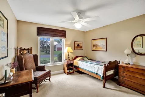 5093 NW 86th Way Coral Springs FL 33067