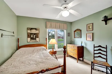 5093 NW 86th Way Coral Springs FL 33067