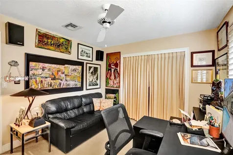 5093 NW 86th Way Coral Springs FL 33067