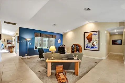5093 NW 86th Way Coral Springs FL 33067