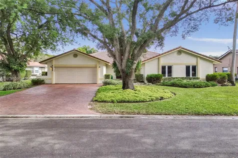 5093 NW 86th Way Coral Springs FL 33067
