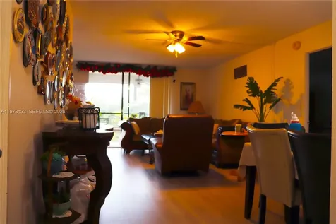 900 Saint Charles Place Pembroke Pines FL 33026