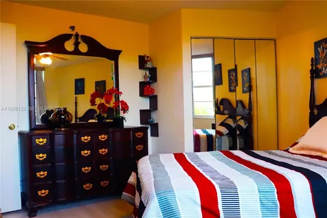 900 Saint Charles Place Pembroke Pines FL 33026