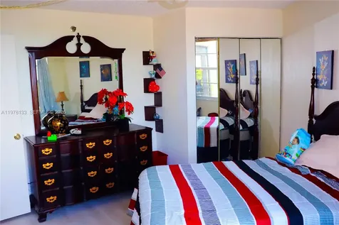 900 Saint Charles Place Pembroke Pines FL 33026