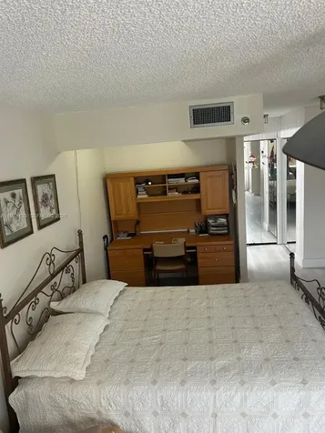 900 Saint Charles Place Pembroke Pines FL 33026