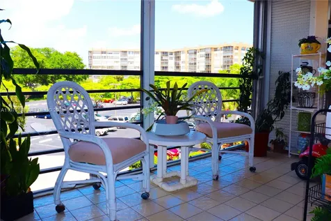 900 Saint Charles Place Pembroke Pines FL 33026