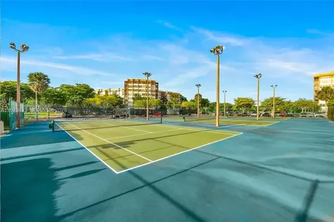 900 Saint Charles Place Pembroke Pines FL 33026