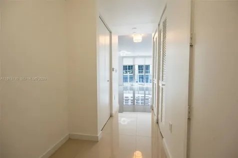 488 NE 18th Street Miami FL 33132