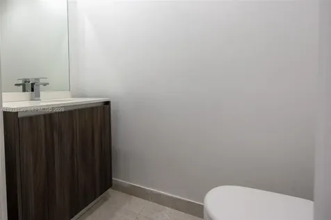 488 NE 18th Street Miami FL 33132