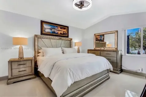 529 Lakeside Circle Sunrise FL 33326
