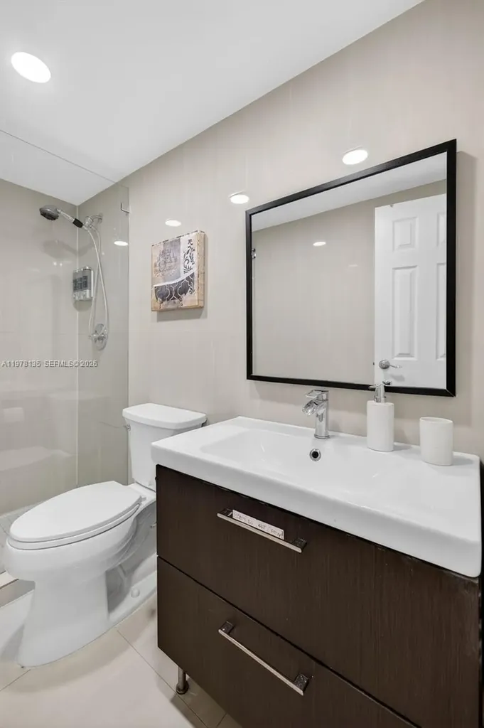 3801 S Ocean Drive Hollywood FL 33019