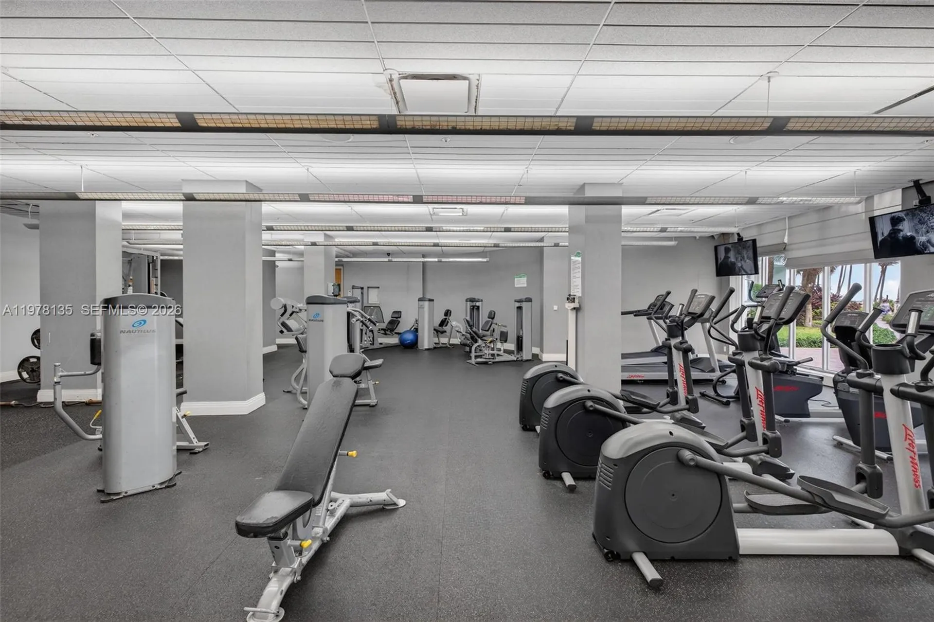 3801 S Ocean Drive Hollywood FL 33019