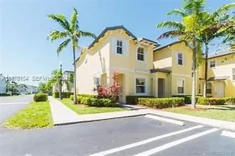3065 SE 1st Drive Homestead FL 33033