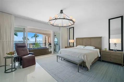 5222 Fisher Island Drive Fisher Island FL 33109
