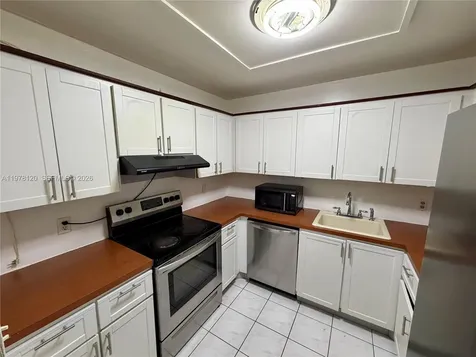 16851 NE 23rd Avenue North Miami Beach FL 33160
