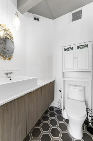 6901 Edgewater Drive Coral Gables FL 33133