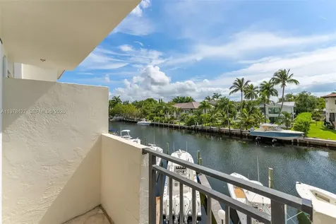 6901 Edgewater Drive Coral Gables FL 33133