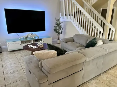 3544 W 88th Terrace Hialeah FL 33018