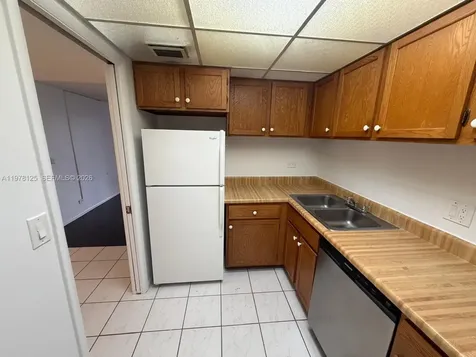 3720 Inverrary Drive Lauderhill FL 33319