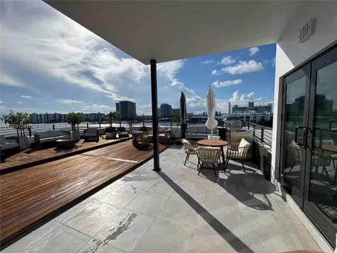 1930 Bay Drive Miami Beach FL 33141