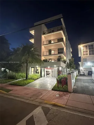 1930 Bay Drive Miami Beach FL 33141