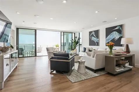1930 Bay Drive Miami Beach FL 33141