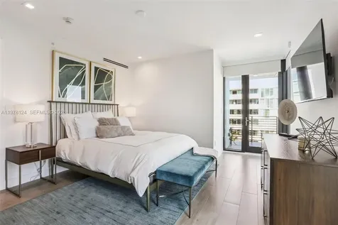1930 Bay Drive Miami Beach FL 33141