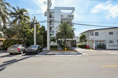 1930 Bay Drive Miami Beach FL 33141