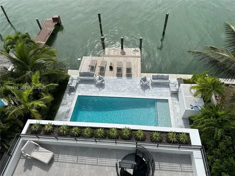 1930 Bay Drive Miami Beach FL 33141
