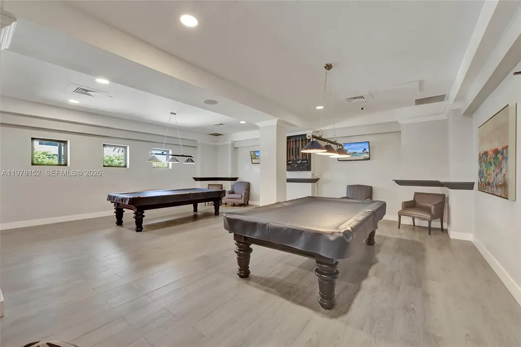 2501 S Ocean Drive Hollywood FL 33019